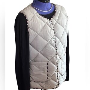 Coco + Carmen Quilted Puffer Vest Lightweight S/M Tan/Black NWOT